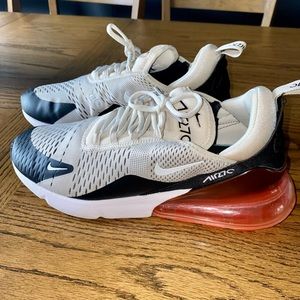 Nike Air Max 270 bone color size 11